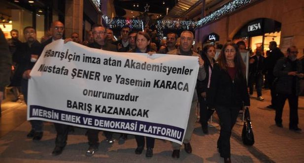 680x365cc-mrs-050216-emek-orgutleri-akademiyenler-destek7.jpg