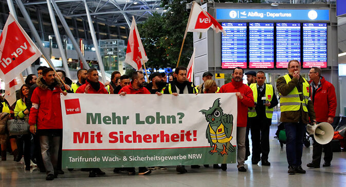 airport-strike-credits-sputnik.jpg