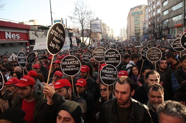 hrant-dink-anma_20140118_116.jpg