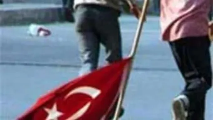 mersin_bayrak_provokasyonu_2005.webp